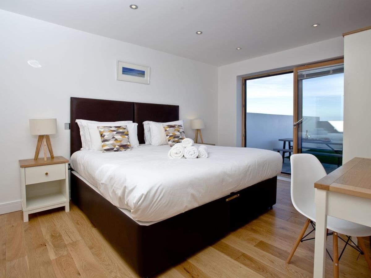 Crest 64 Holiday home