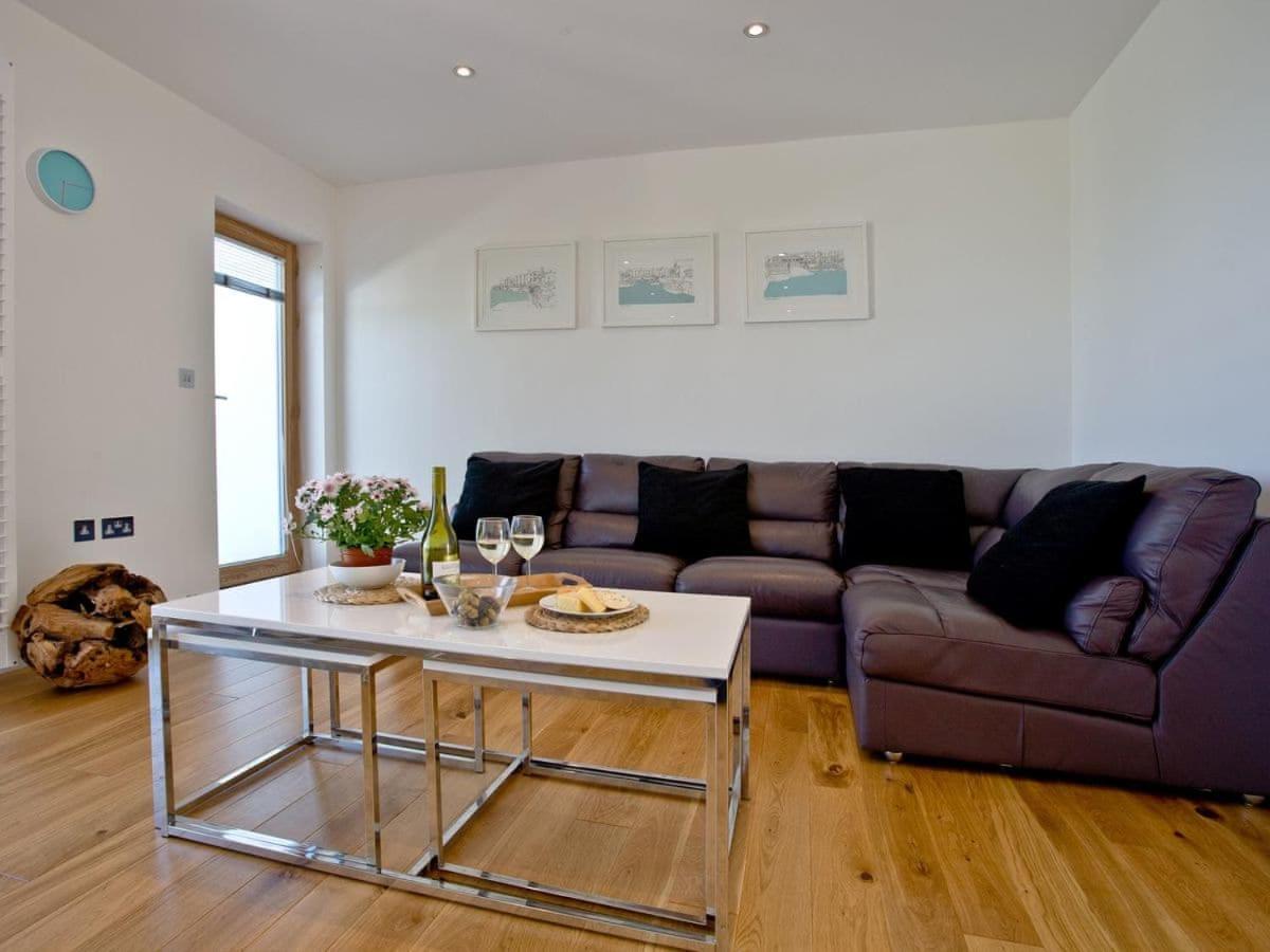 Crest 64 Holiday home *